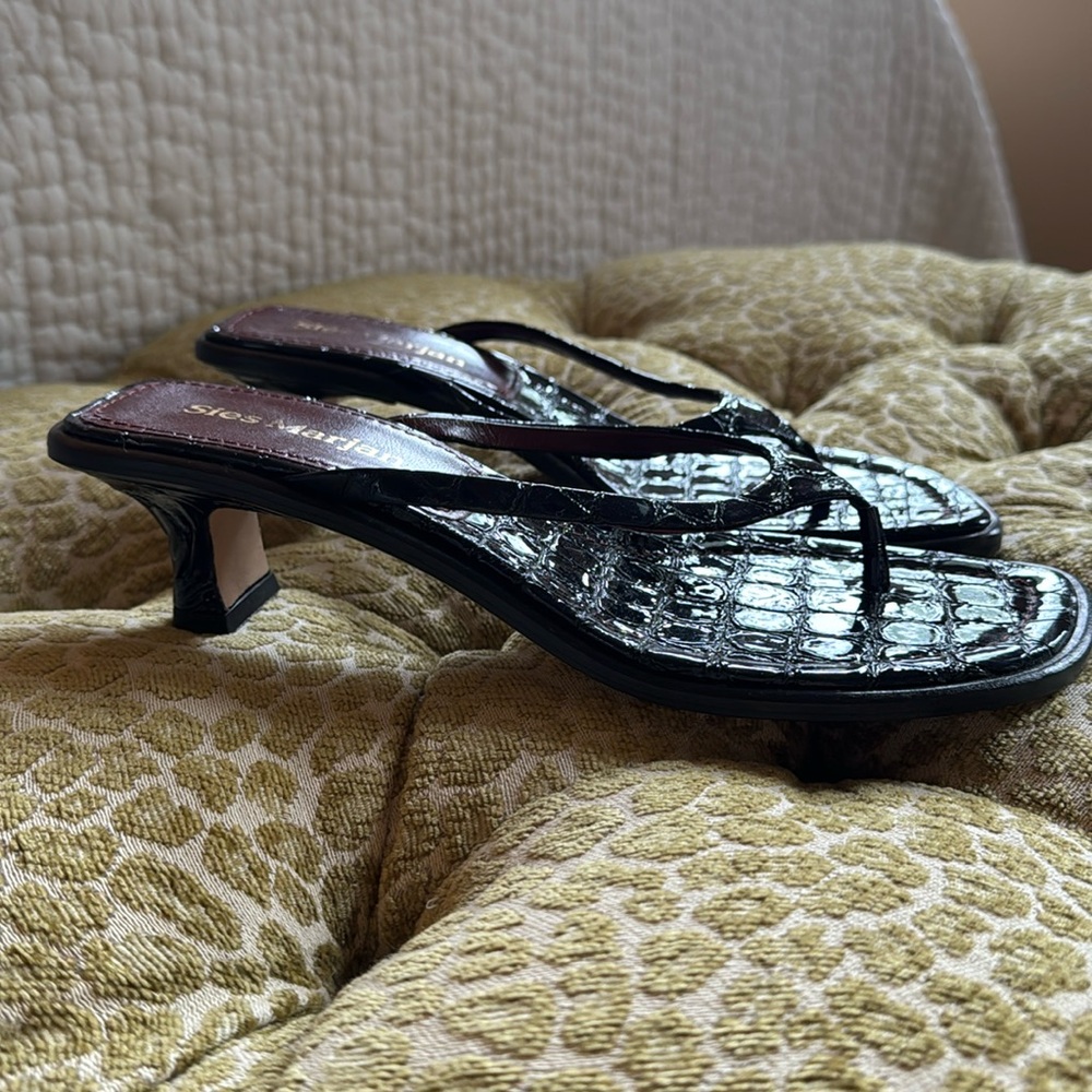 Sies Marjan Navy Alix 40 Mock Croc Patent Leather Sandal